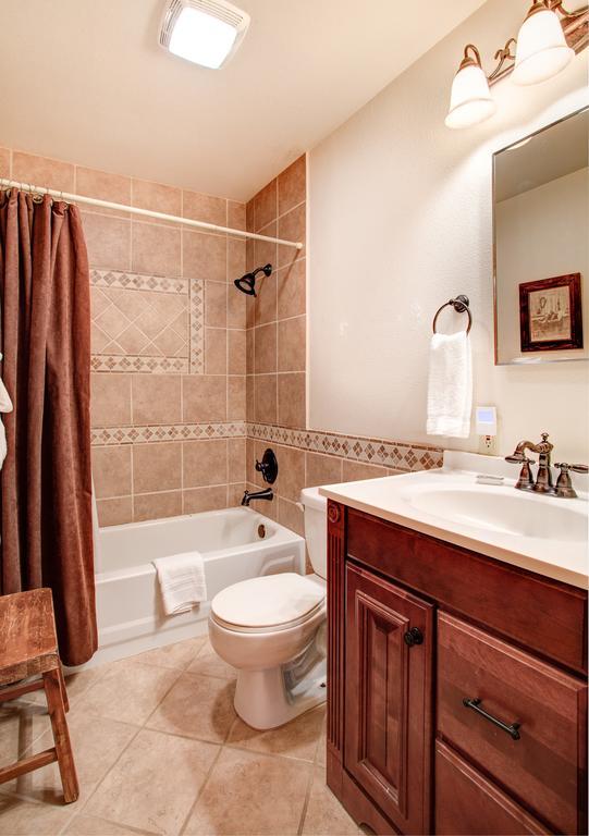 2N Big Pine Lodge Wawona Ngoại thất bức ảnh